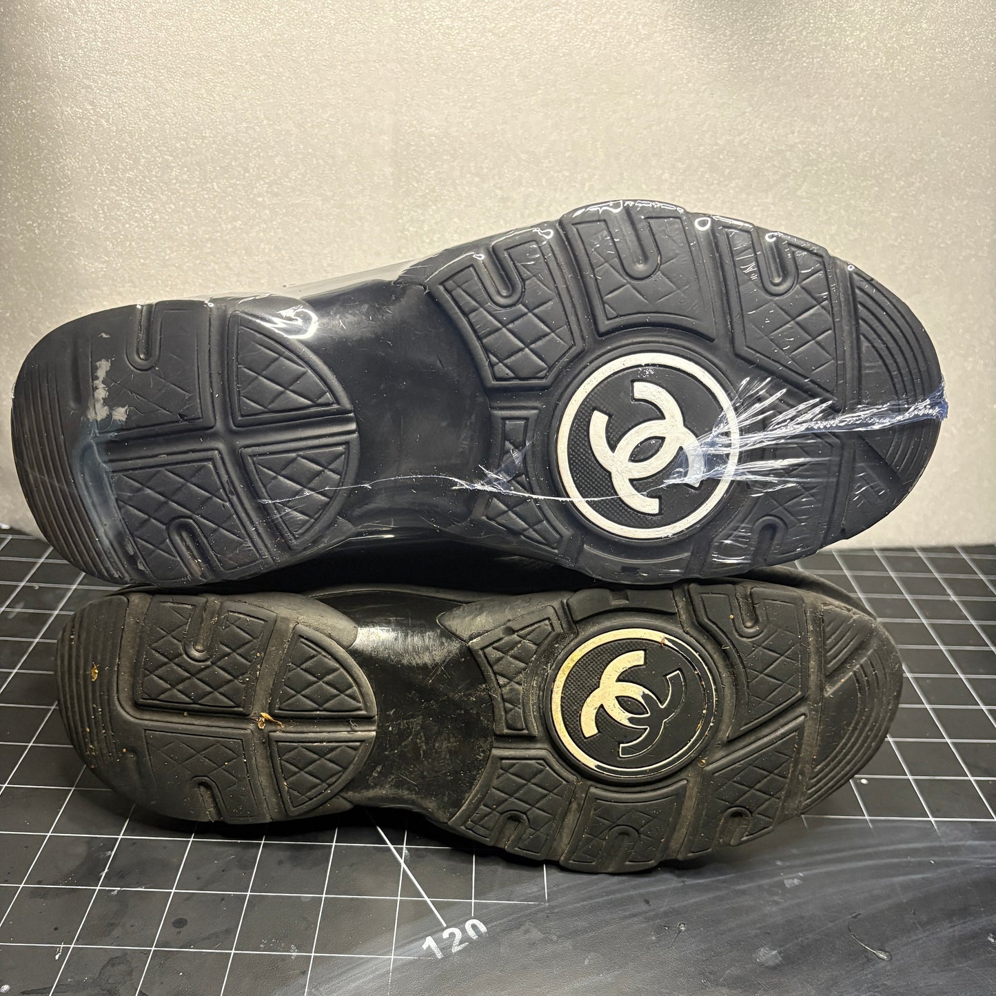 SNEAKER CLEANING