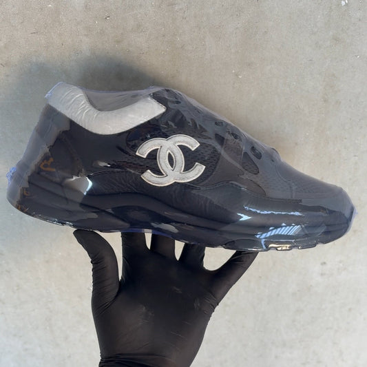 SNEAKER CLEANING